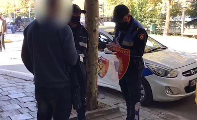 U kapën pa maskë, gjobiten 619 qytetarë