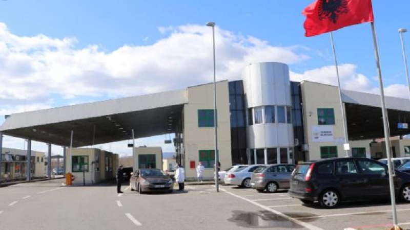 Kufizime në pikat kufitare, vetëm këta persona do lejohen të hyjnë në Mal të Zi