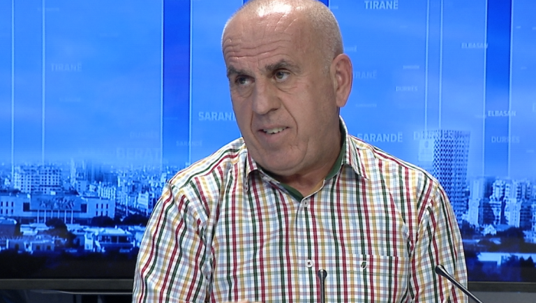 Pipero në krah të mjekëve: Nuk mund të fshehim vdekjet. S’kam të drejtë t’i them COVID asnjë rasti që nuk është konfirmuar nga tamponi