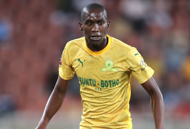 Sapo kishte firmosur me skuadrën e re, futbollisti vdes në aksident automobilistik