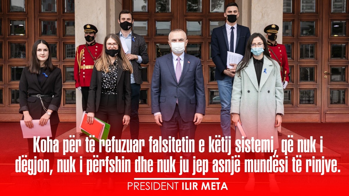 Meta me të rinjtë: Koha për të refuzuar falsitetin e këtij sistemi, që nuk i dëgjon, nuk i përfshin dhe nuk iu jep asnjë mundësi