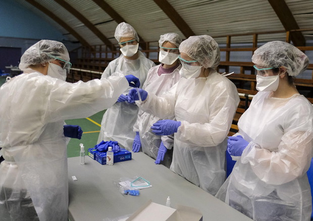 Itali, mbi 12 raste të reja dhe 491 viktima nga koronavirusi