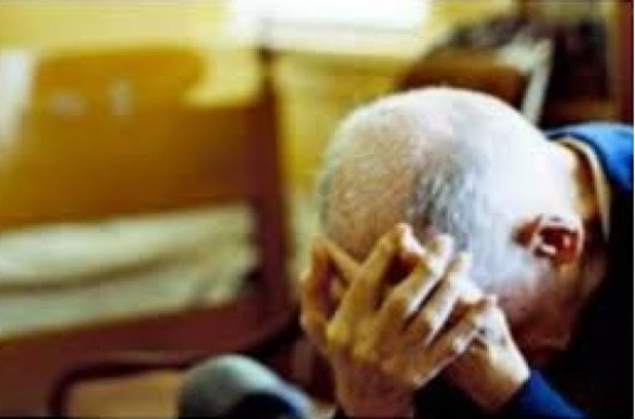 25-vjeçari në Durrës dhunon babanë, policia e arreston