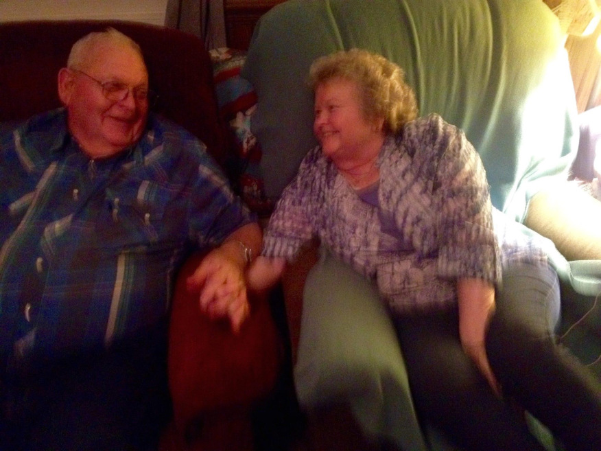 Të martuar për 61 vjet, vdesin nga Covid të kapur për dore