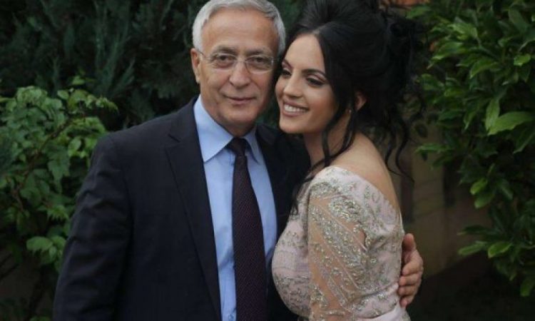 Vajza e Jakup Krasniqit publikon fotot: Ja si forcat serbe dogjën shtëpinë e babait tim dhe vëllezërve të tij