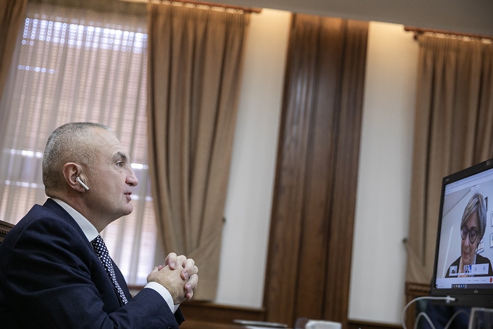 Meta bashkëbisedim me raportuesen për Shqipërinë në PE