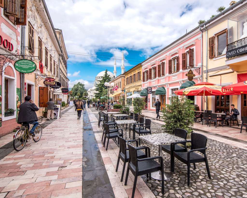 Shkodra, Vlora dhe Korça, më të goditura nga Covid-19, qytetet që panë rritjen më të madhe të papunësisë