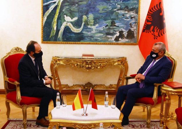 Ruçi pret Ambasadorin e ri të Spanjës: Mirënjohje për mbështetjen për negociatat