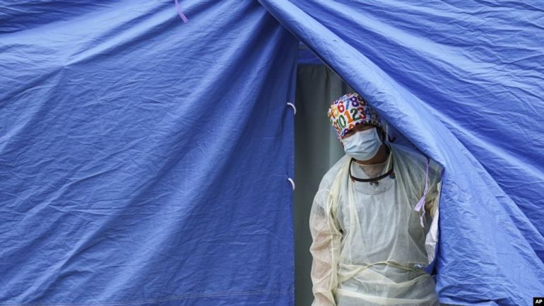 “Më e keqja nuk ka ardhur”, rekord viktimash nga COVID-19 në SHBA