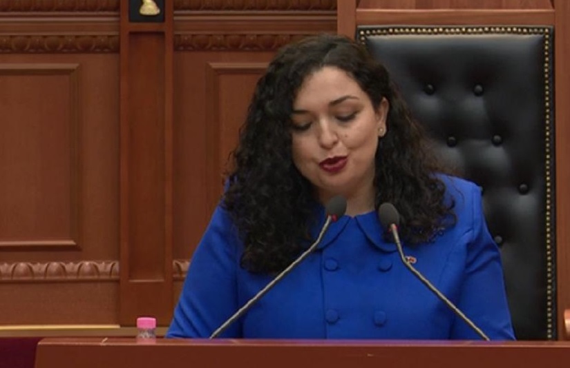 Osmani: Kosova s’ka nevojë për tra të vendosur nga Shqipëria, gjyshi vdiq nga serbët, xhaxhai u varros së gjalli nga regjimi i Enver Hoxhës