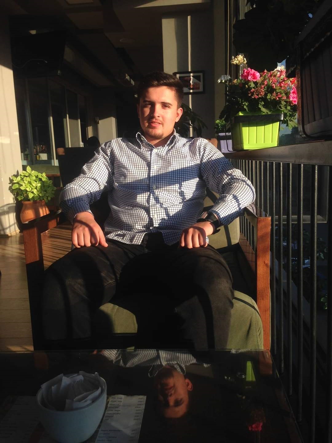 Ekzekutimi i efektivit 26-vjeçar të FNSH-së, shoqërohen 15 persona