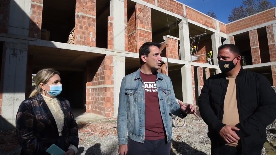 Shkollë e re në Golem/ U restaurua pas dëmtimit nga tërmeti