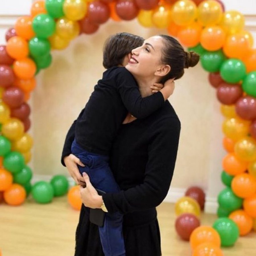 Fjodora Fjora: Pyetja e vështirë që më bëri im bir