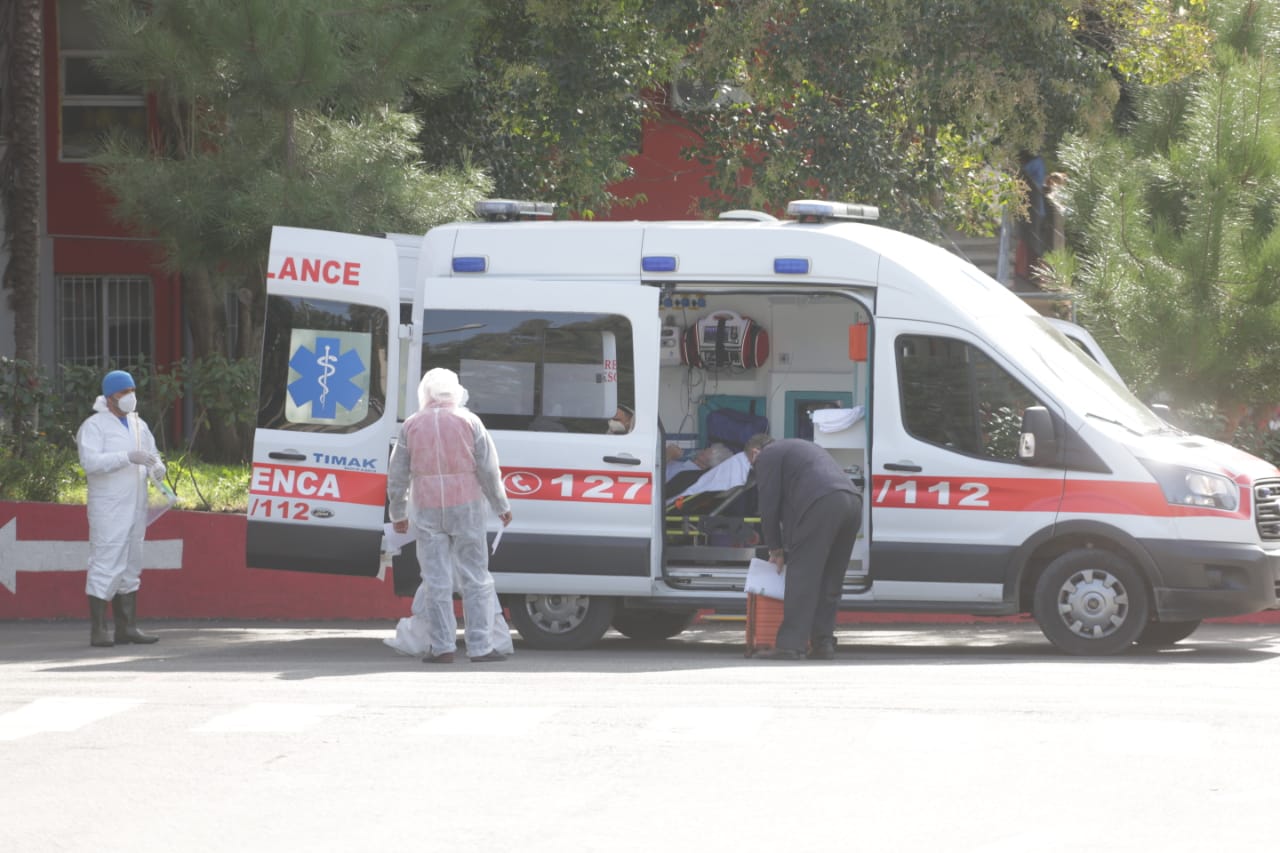782 raste të reja dhe 13 humbje jete nga Covid, ja situata në Durrës