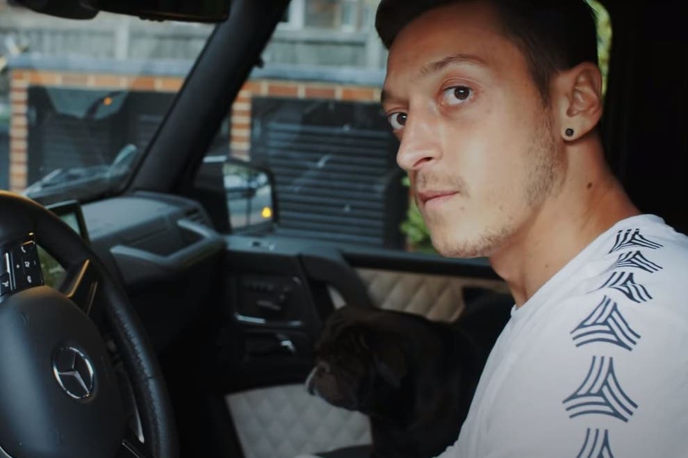 Ecte me 156 km në orë, merret vendimi për Mesut Ozilin