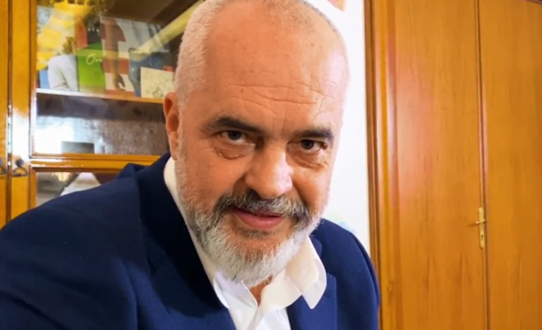 Rama mesazh për fundin e vitit: Zgjohem çdo ditë me dëshirën që të jap gjithçka mundem për Shqipërinë dhe njerëzit