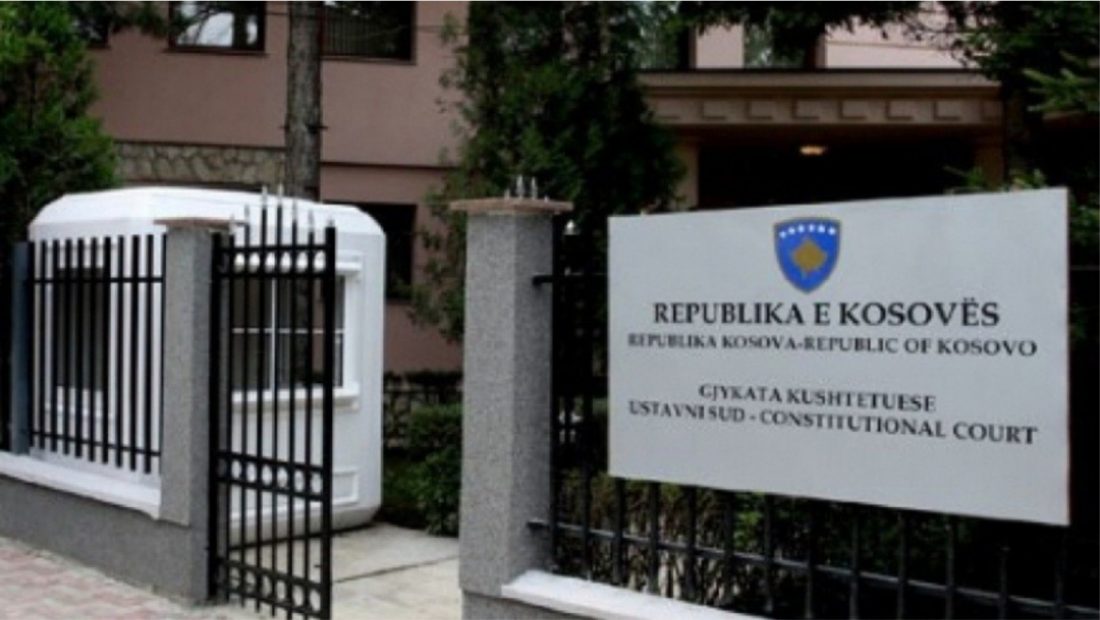 A do rrëzohet qeveria Hoti? Kushtetuesja mblidhet nesër për vendimin