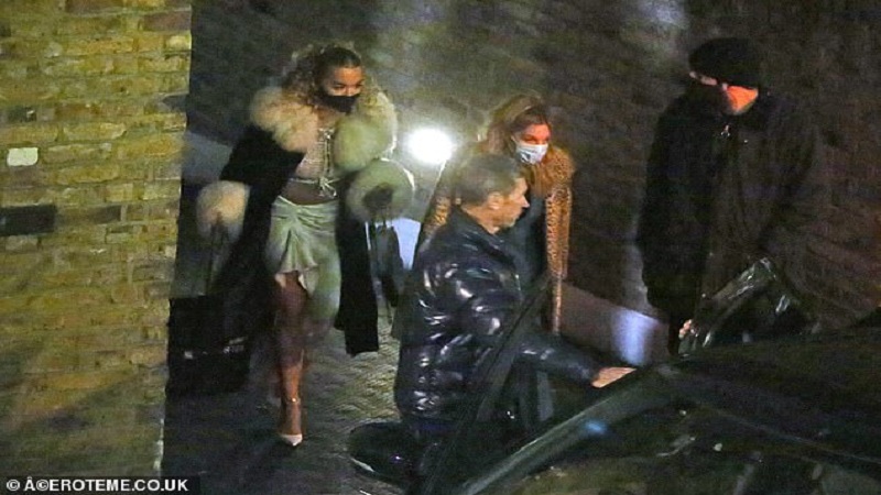 “Kush më spiunoi për festën e ditëlindjes?” Rita Ora nis hetimin…