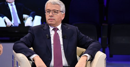 E dha vetë dorëheqjen apo ia kërkoi kryeministri? Sandër Lleshaj tregon të vërtetën