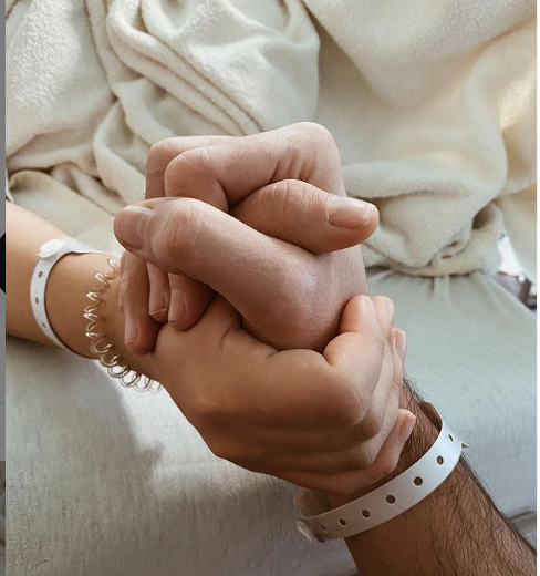 Zbulohet emri i veçantë i vajzës së Ledri Vulës dhe Sarës