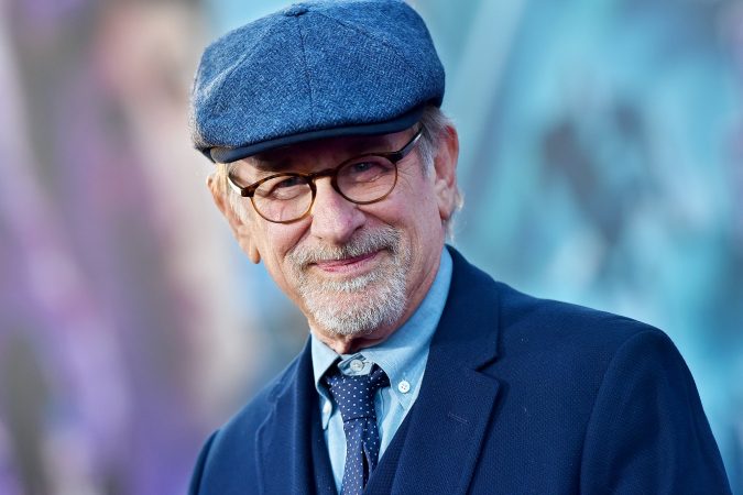Steven Spielberg kërcënohet me vrasje nga një grua, merret në mbrojtje nga policia