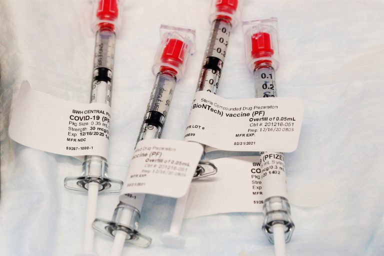 &#8220;The New York Times”: Vaksina “Pfizer” shkakton një rast reaksioni të rëndë alergjik