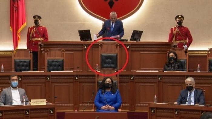 Vjosa Osmani në Kuvend, Paloka: E turpshme që Rama bojkotoi