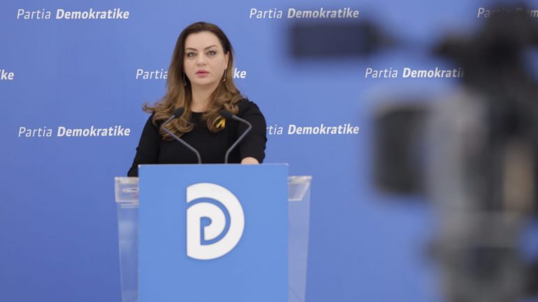 PD: Fakte të reja për abuzimin e Xhaçkës, datat e udhëtimit me helikopter përkojnë me mbledhjet e PS në Dibër