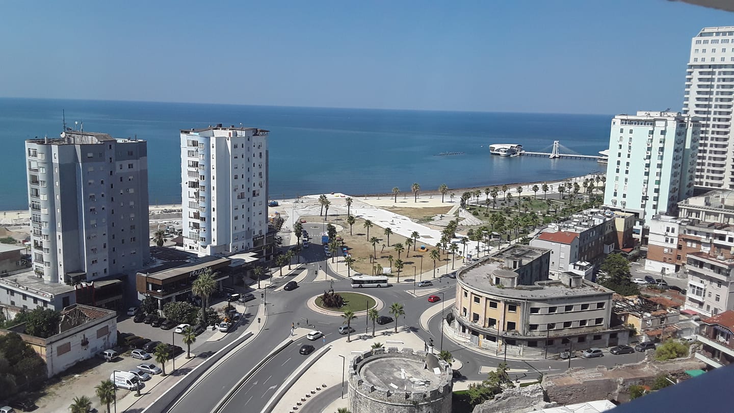 “Jeta e pensionistëve italianë në Durrës është shumë më e mirë nga ajo që imagjinohet”