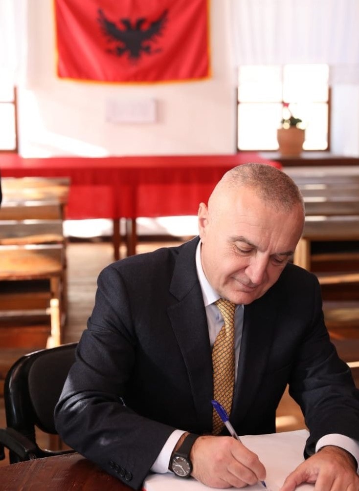 “Atdheu ty po të thërret”, Meta përkujton 101-vjetorin e Kongresit të Lushnjes