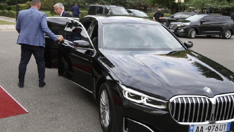 “Bleu BMW me vlerë 150 mijë euro”, Lleshaj ngre padi ndaj medias për shpifje