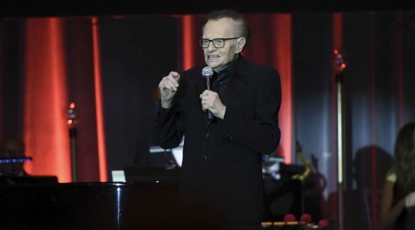 Gazetari legjendar i CNN përfundon në spital në gjendje të rëndë prej Covid