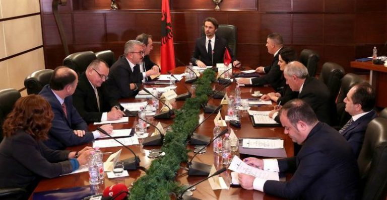 KLP plotëson vakancën, kush është anëtarja e re që zuri vendin e Besnik Canit