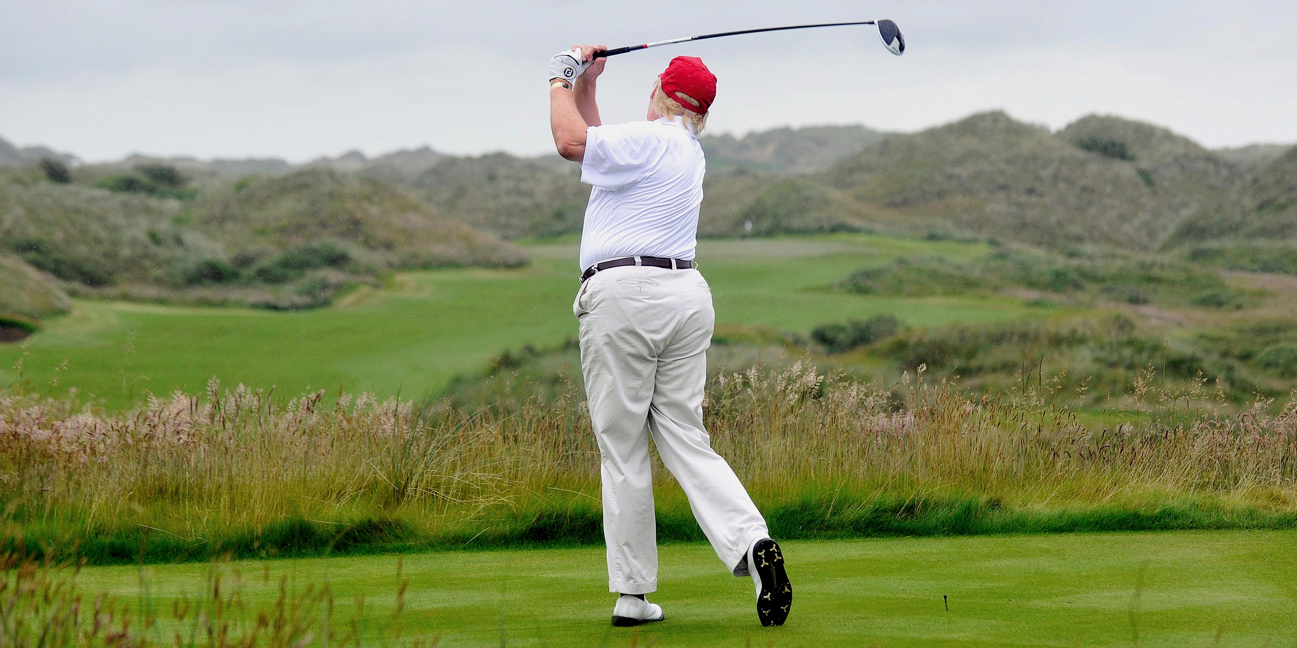 Një ditë pasi u largua nga Shtëpia e Bardhë, Trump i rikthehet pasionit të vjetër