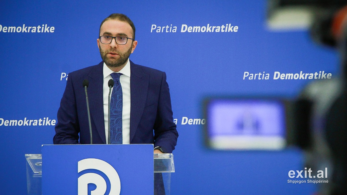 Gazment Bardhi prezantohet si drejtues politik në qarkun e Elbasanit