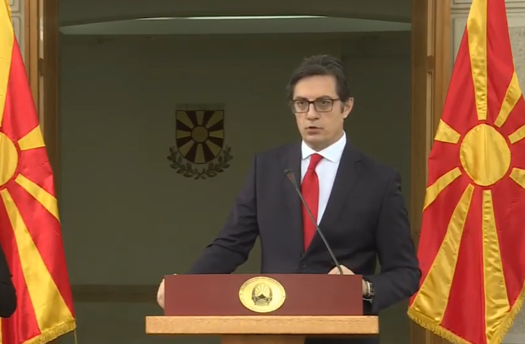 Presidenti i Maqedonisë së Veriut nënshkruan Dekretin e Ligjit për Regjistrim të Popullsisë