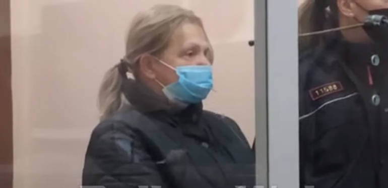 Avokatët e Tires kërkojnë që sanitarja të mos qëndrojë në burg: S’është mirë psikologjikisht, ka qenë me Covid