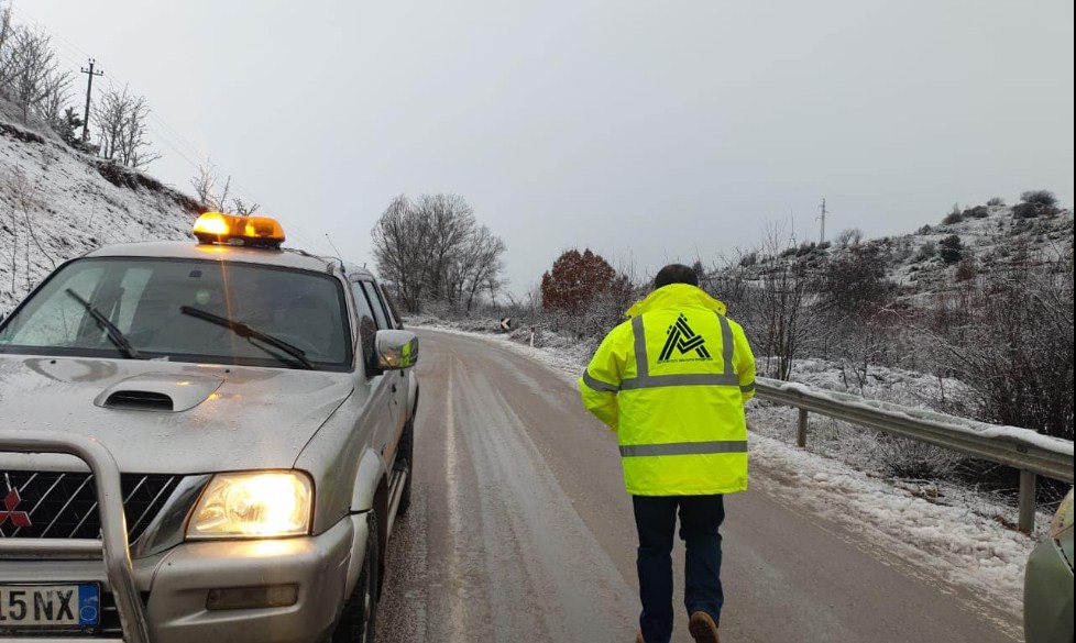 Reshje bore në juglindje, ARRSH njoftim mbi gjendjen e akseve rrugore
