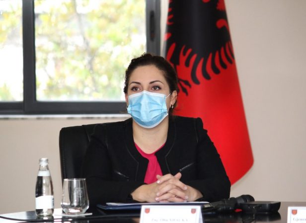 Dita e fundit si Ministre e Mbrojtjes, Xhaçka videokonferencë me ushtarakët në misione: Do jem avokatja juaj më e flaktë