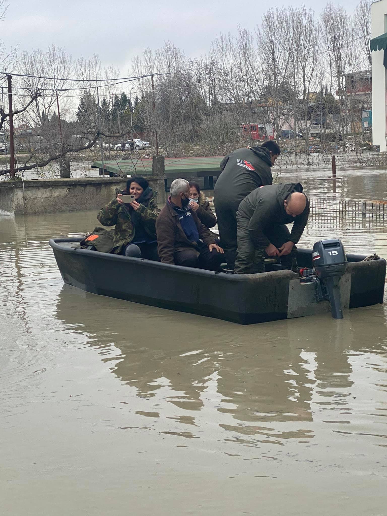 Shtyhet mbledhja e KB për shkak të përmbytjeve në Shijak, Arbana: Kemi kërkuar mbështetjen e Ministrisë së Mbrojtjes