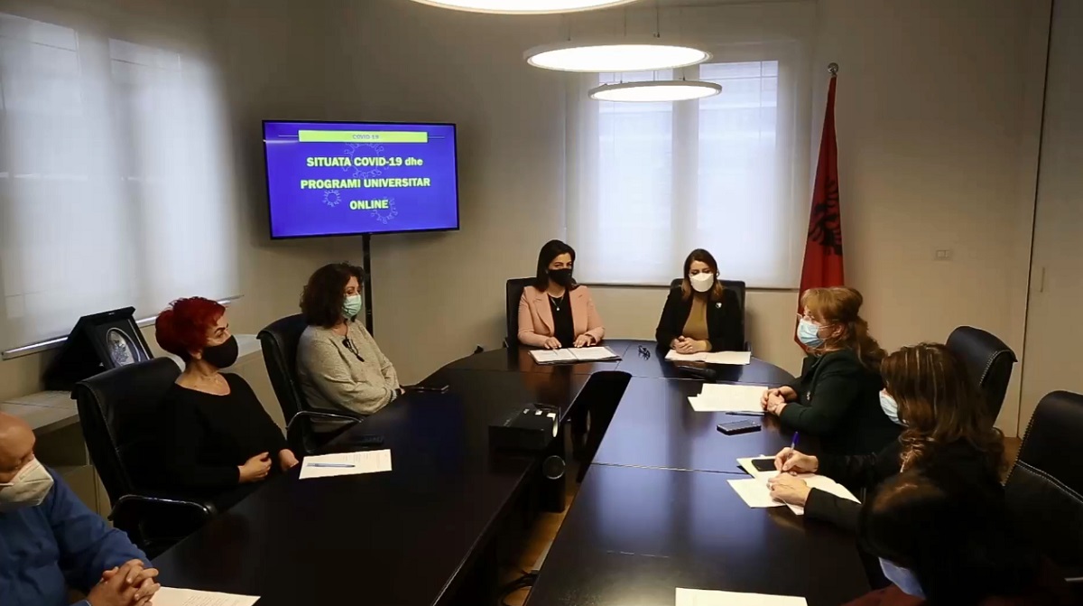 Komiteti i Ekspertëve: Ora policore nuk ndryshon, mësimi në universitete vijon online