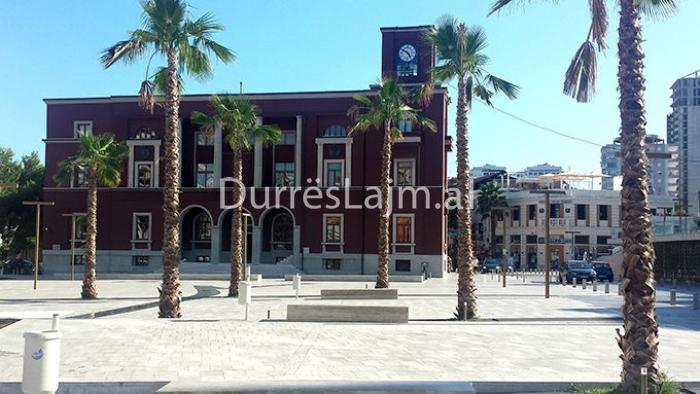 Bashkia e Durrësit shpall konkursin për postin e rëndësishëm, a do të gjendet një kandidat fitues dhe i pakontestuar?!