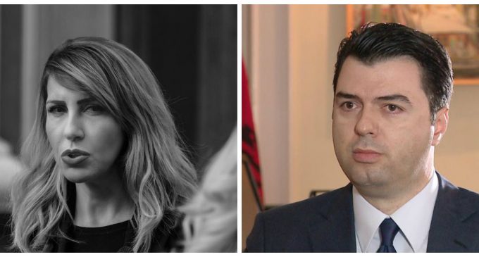 Majlinda Bregu ironi me Bashën: Jo të gjithë që kanë mbaruar “Sami Frashërin” kanë mbetur deri në mbledhje-zbritje