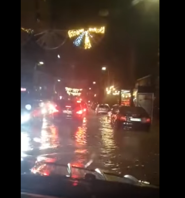 “Durrësi noton nën ujë”, PD: Çdo punë që bëhet sjell më shumë dëme se të mira për qytetarët (VIDEO)