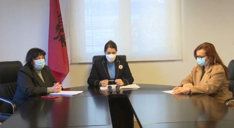 Mblidhet Komiteti Teknik i Ekspertëve, Manastirliu: Kemi rritje të rasteve në 2 javët e fundit. Masat antiCovid në fuqi nuk ndryshojnë!