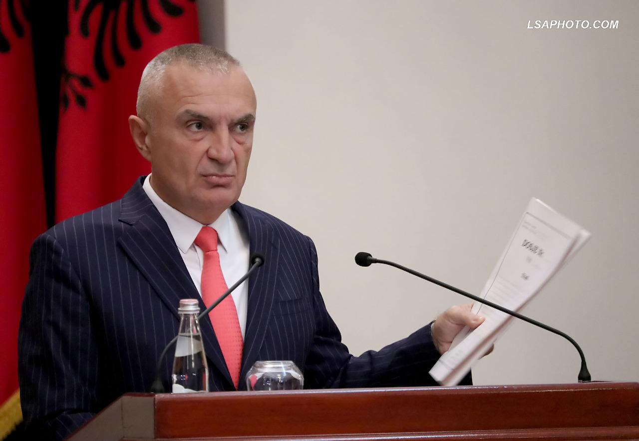 Procesi zgjedhor, Meta dekreton 5 ligje