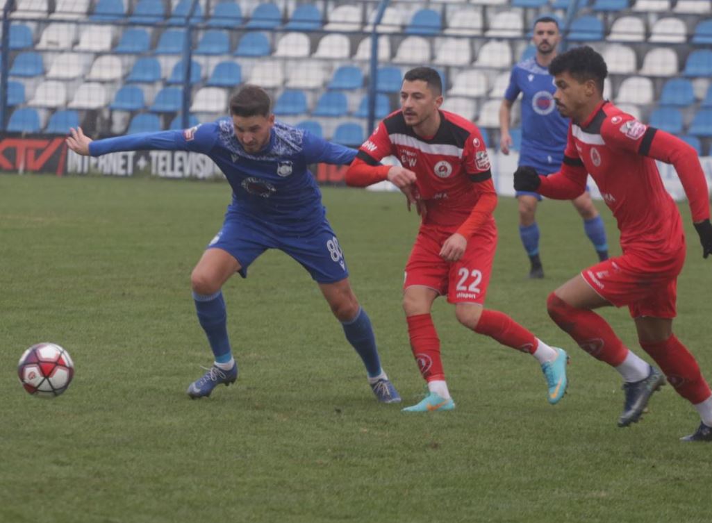 Ja çfarë nuk u pa në TV nga ndeshja Teuta-Kastrioti