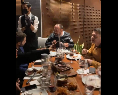 Darka e luksit në Dubai, Mazniku tregon kush e pagoi faturën