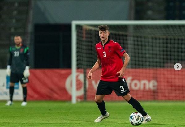 Mbrojtësin e Kombëtares e pret një e ardhme e madhe, e projektojnë te Juventusi