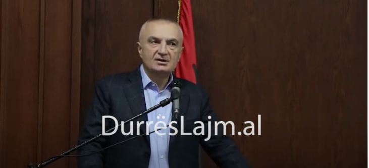 “Ne shqiptarët, jemi të tanë vëllezën gjaku”, Meta në Golem vlerëson librin e imamit Abdishahi (VIDEO)